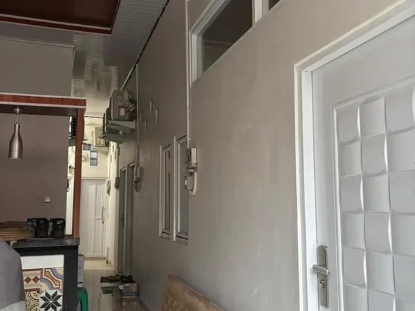 Gedung Kost Bagus Stan tampak depan dekat kampus STAN